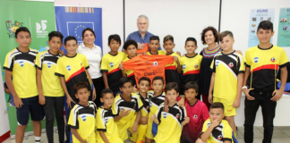 Claro colaboró con Libros para Niños en su 25 aniversario