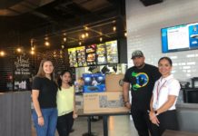 Promoción navideña de Carl´s Jr deja tres ganadores