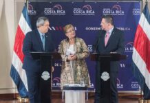 Con el apoyo de la Fundación BCIE, hasta 250 estudiantes costarricenses de bajos recursos serán becados mientras cursan la secundaria