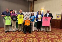 Teletón presenta Gildan Glow Dance