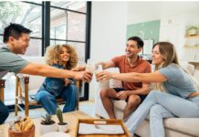 ¿Qué cinco hábitos pueden ayudar a las mujeres a sentirse más fuertes y con más energía cada día?