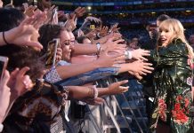 ¡HOLA! TV se suma al fenómeno mundial de Taylor Swift con el estreno de un Especial sobre su vida, en ‘Íntimo y Personal’