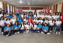 Claro promueve la inclusión digital de niñas y adolescentes en el Día Internacional de las Niñas en las TIC