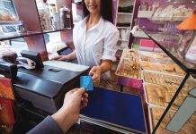 Pago con tarjeta dispara 22% el ticket en tienditas y redefine la competencia por el comprador mexicano