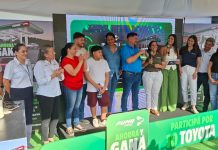 Puma Energy hace entrega del segundo Toyota Yaris Cross a Yader Cinco