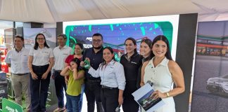Henry Antonio Espinoza Cruz recibe su Toyota Corolla Cross y eligen al quinto ganador de la promoción “Ahorrá y ganá”