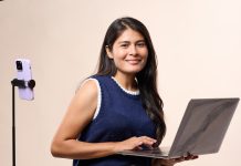 Elizabeth Reyes: “Comunicar también significa asumir responsabilidad por lo que transmitimos” / Fotografía de A͏n͏d͏r͏e͏a͏ S͏a͏r͏o͏