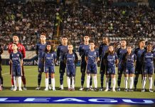 Campeonas de la Super Liga Claro cumplen el sueño de salir a la cancha junto a la Selección Nacional